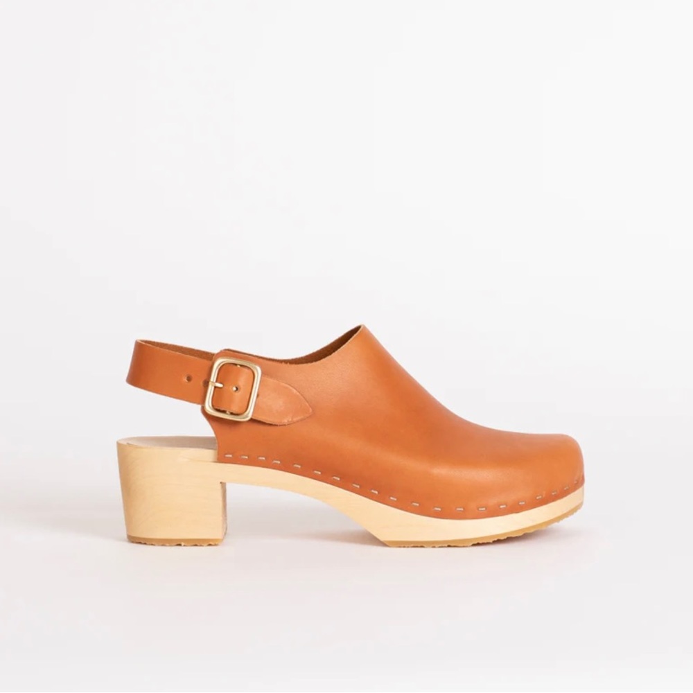 New Bryr Block Heel in Whiskey Leather. Never been worn.